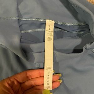 Lululemon in movement leggings